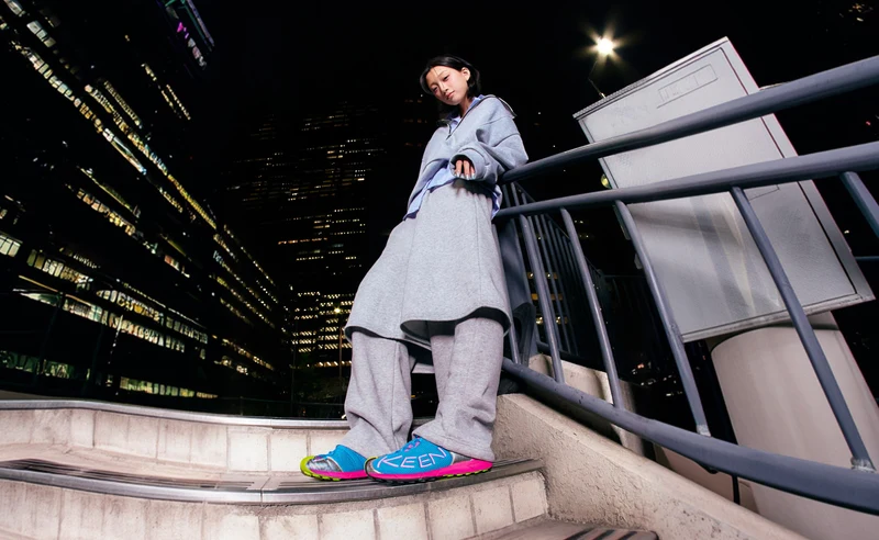 A86 Sneaker für Damen | Swedish Blue/Shocking Pink