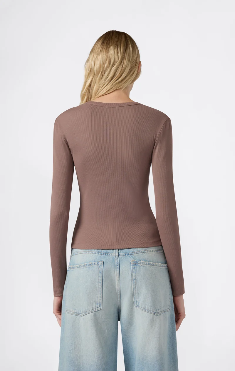 Women’s Long Sleeve T-Shirt in Stretch Ribbed Fabric
