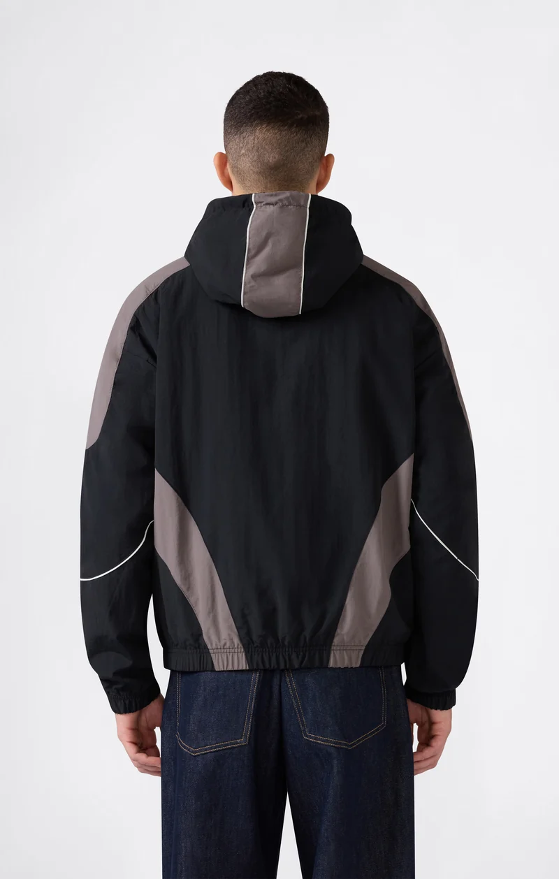 Men’s Full-Zip Hooded Nylon Jacket