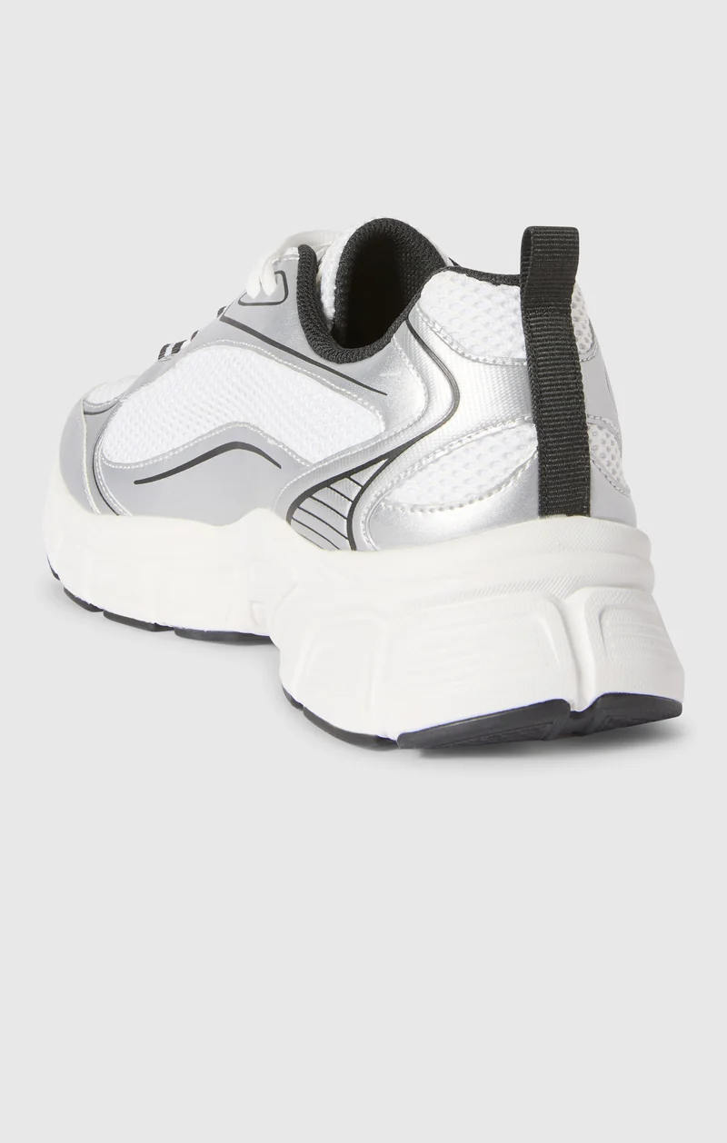 Unisex RT2500 Low Cut Trainers