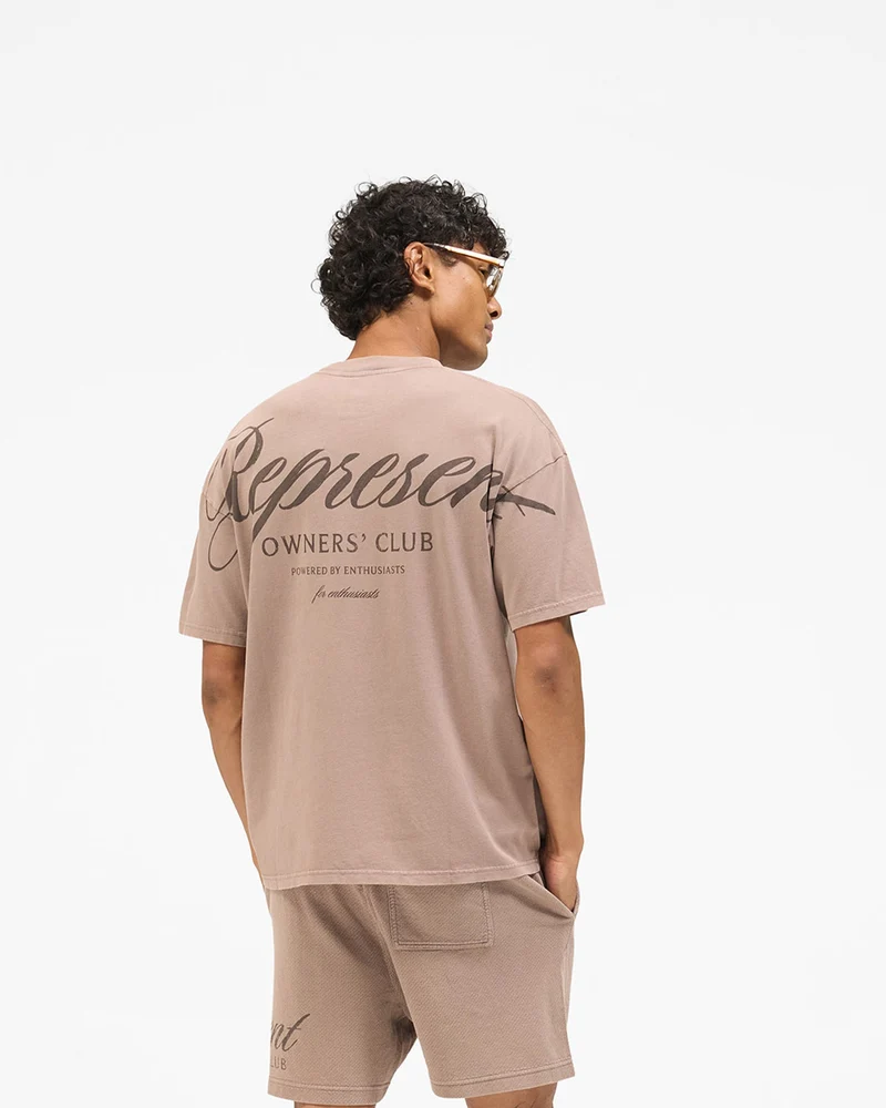 Represent Owners Club Script T-Shirt - Truffle