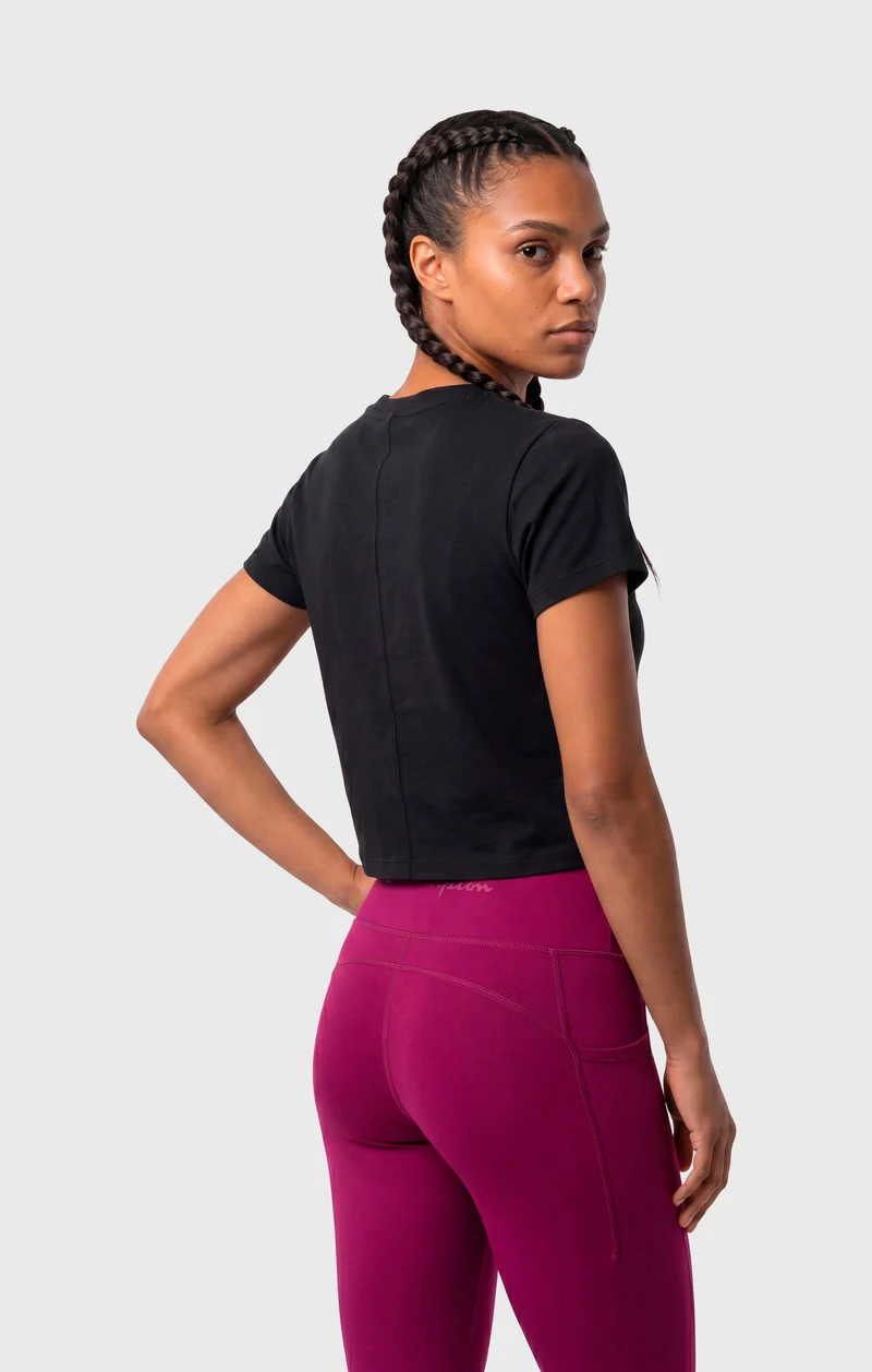 Women’s Quick Dry Cropped Training T-Shirt