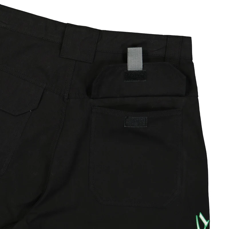 Adventure Cargo Shorts