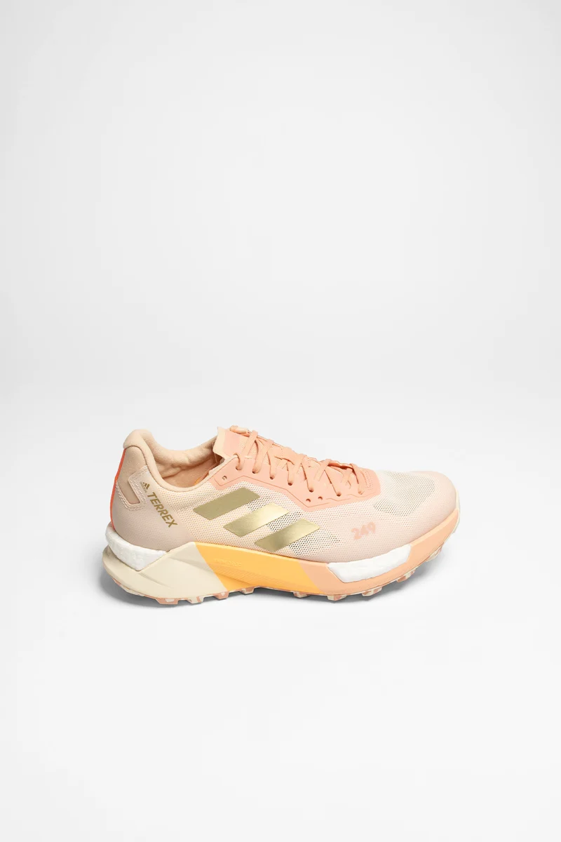 Terrex Agravic Ultra Damen (Weiß/Rosa)
