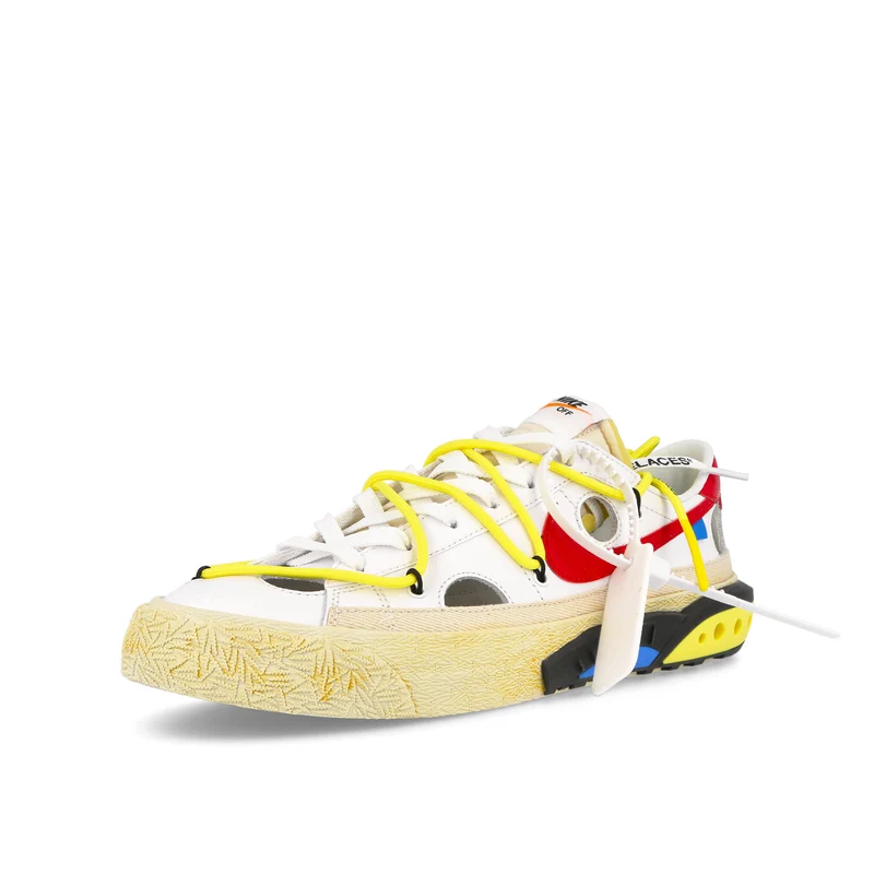 Blazer Low 77