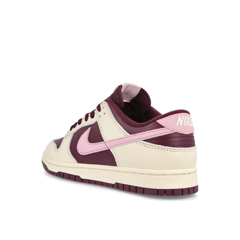 Dunk Low Retro PRM