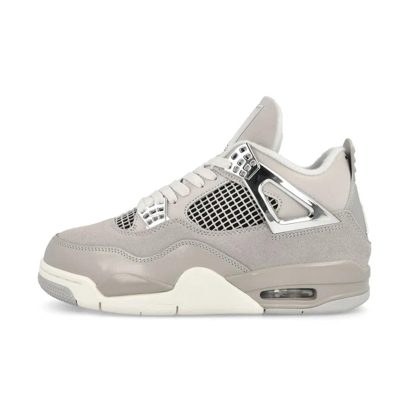 Wmns Air Jordan 4 Retro