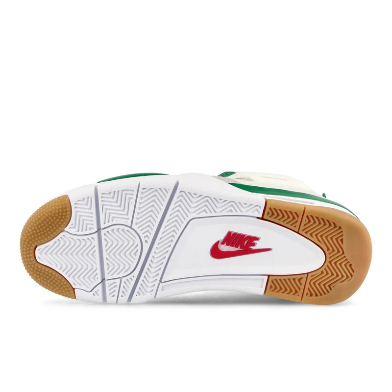 Nike SB x Air Jordan 4
