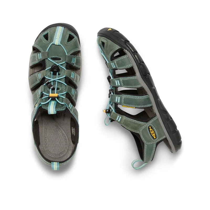 Clearwater Leather CNX Sandale für Damen | Mineral Blue/Yellow