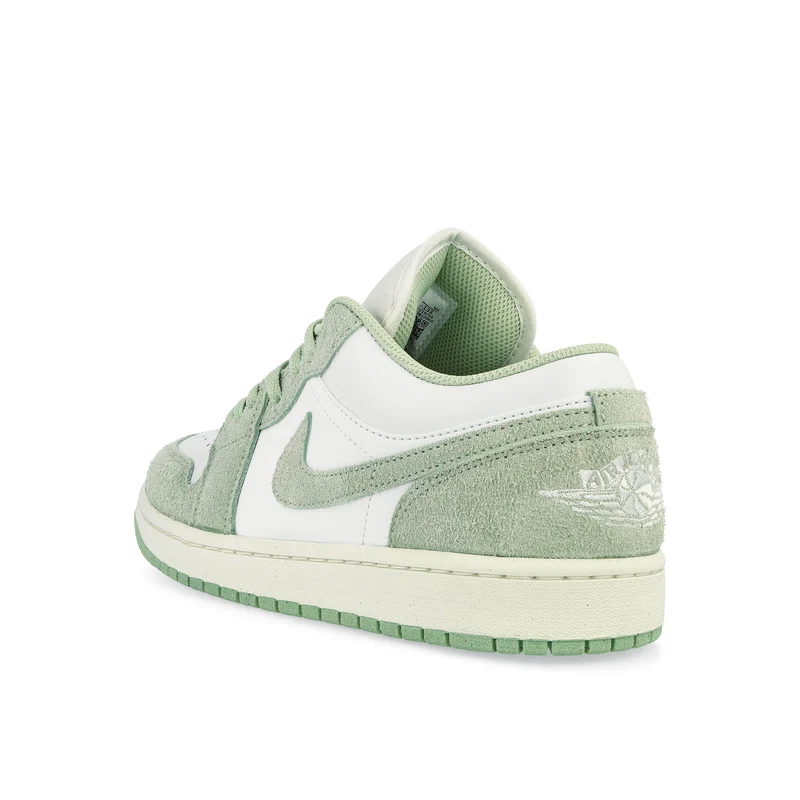 Air Jordan 1 Low SE