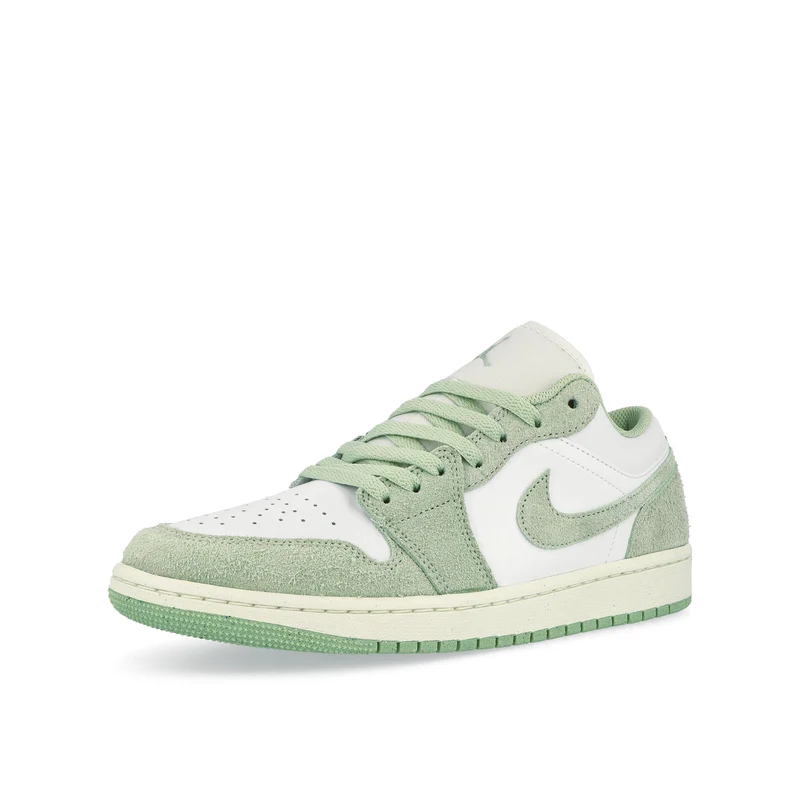 Air Jordan 1 Low SE