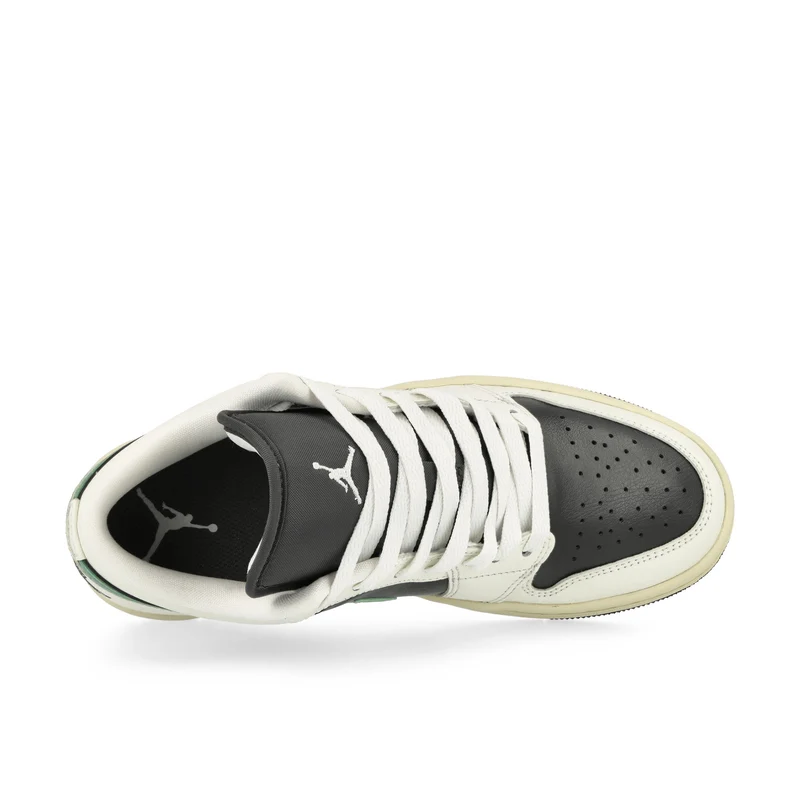 Wmns Air Jordan 1 Low