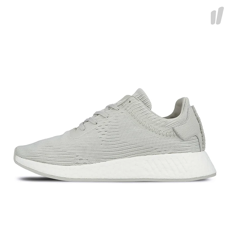 wh nmd r2