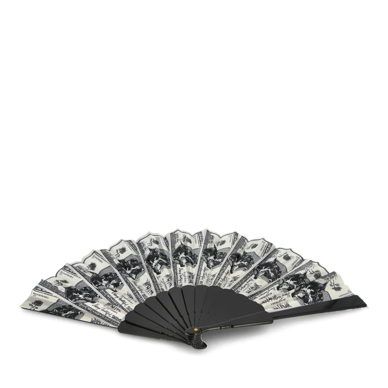 Fan Hundred