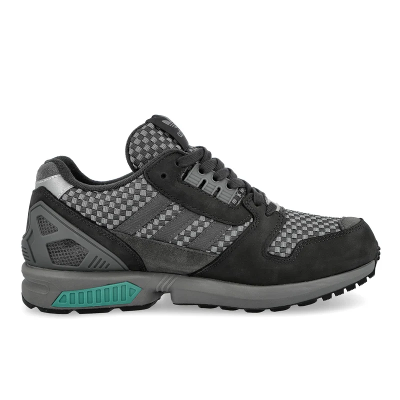 ZX 8000