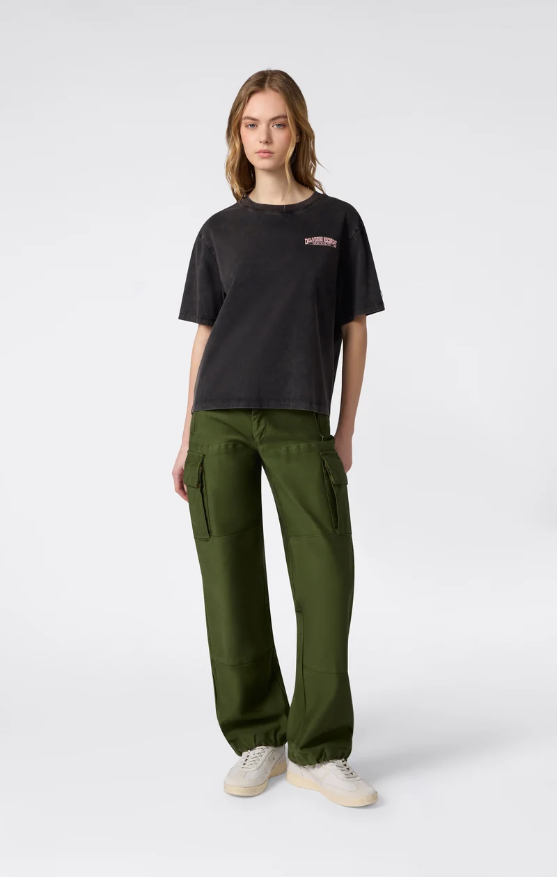 Women’s Loose Fit Graphic T-Shirt