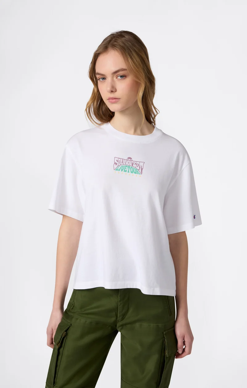 Women’s Loose Fit Graphic T-Shirt