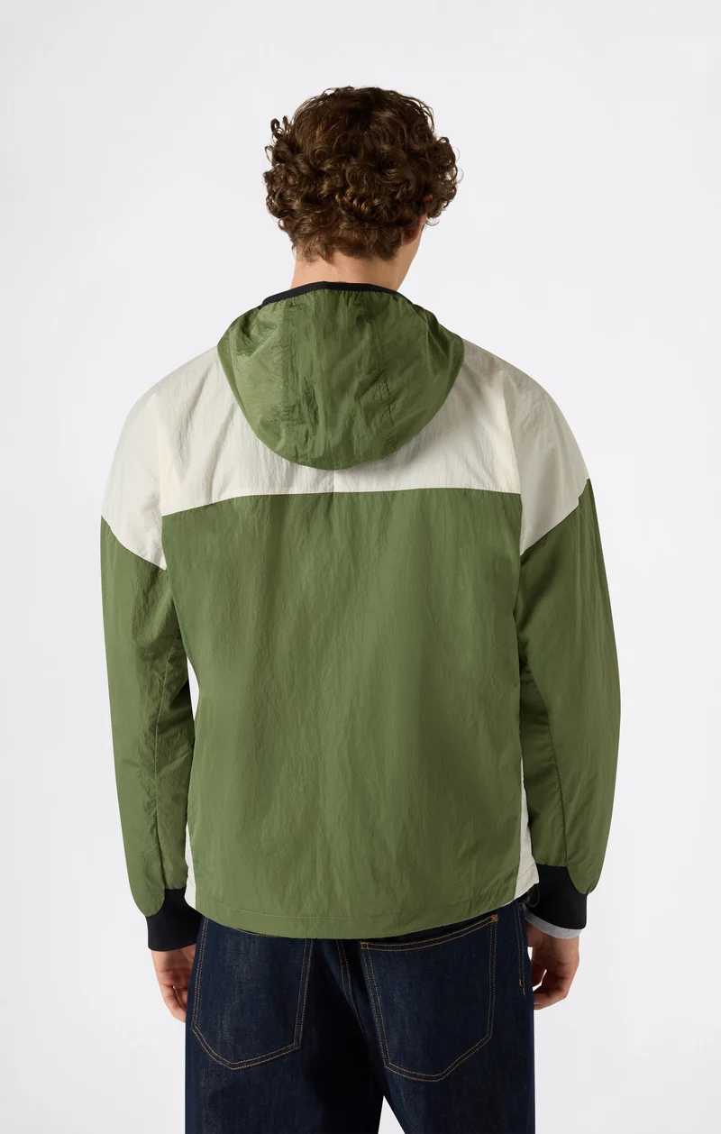 Men’s Lightweight Hooded Windbreaker Jacket