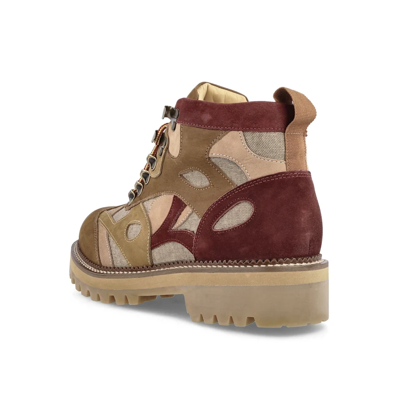 Boots With Swirls