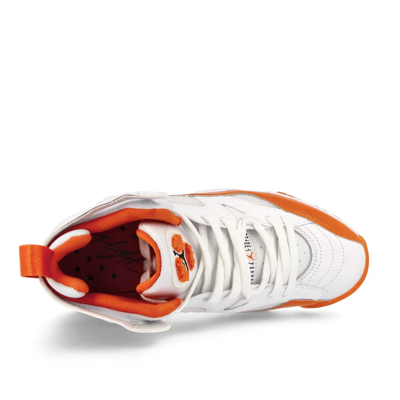 Wmns Jumpman Two Trey