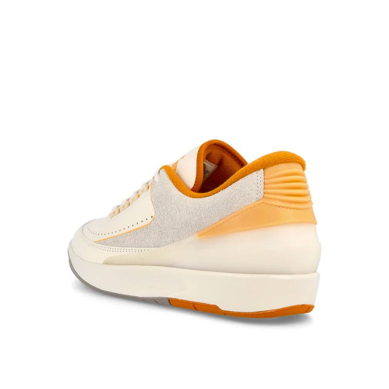 Air Jordan 2 Retro Low
