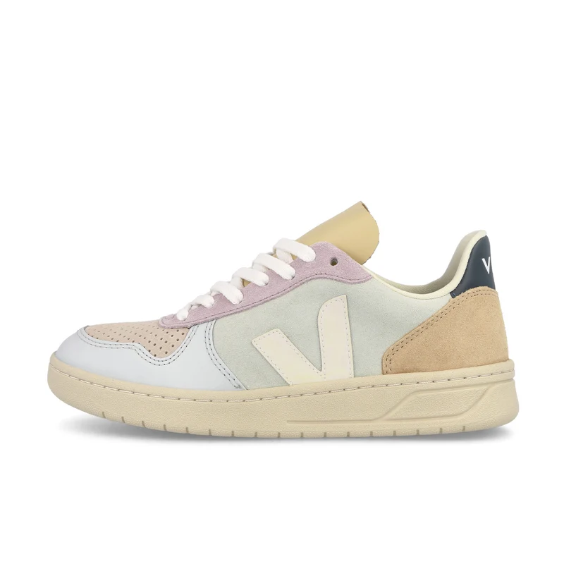 W V-10 Suede