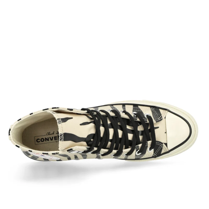 Chuck 70 Hi GITD