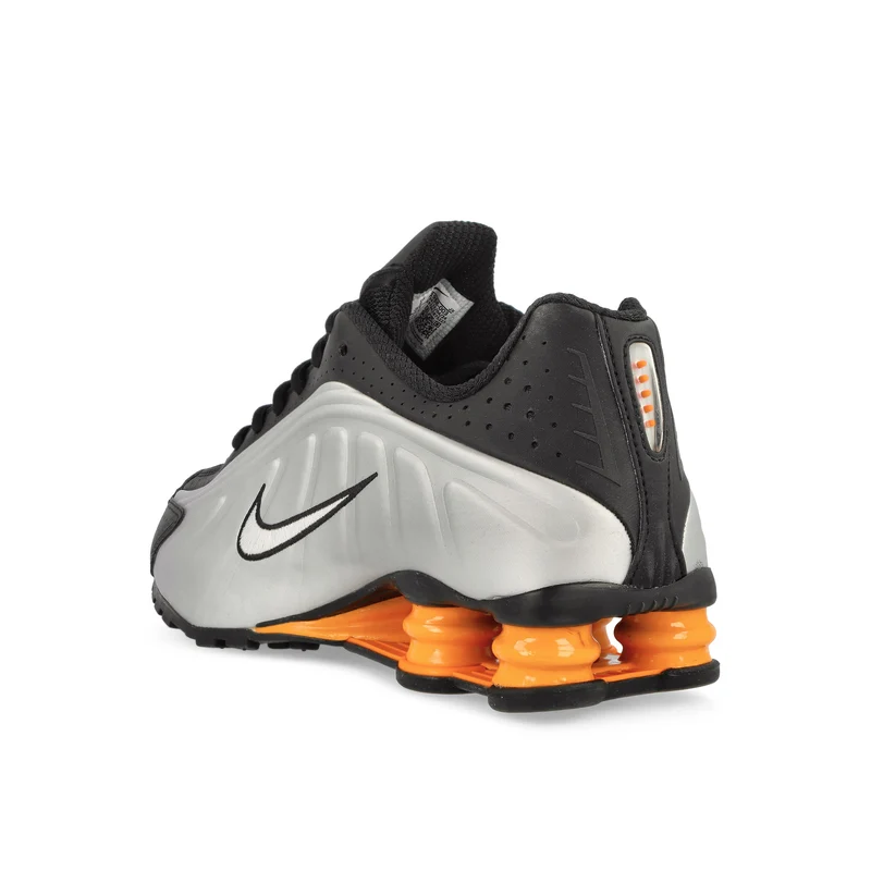 Shox R4