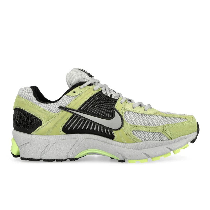 Zoom Vomero 5