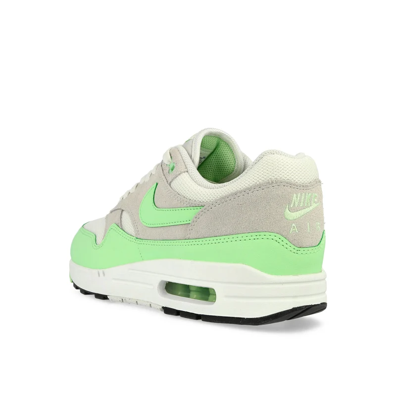 Air Max 1 Essential