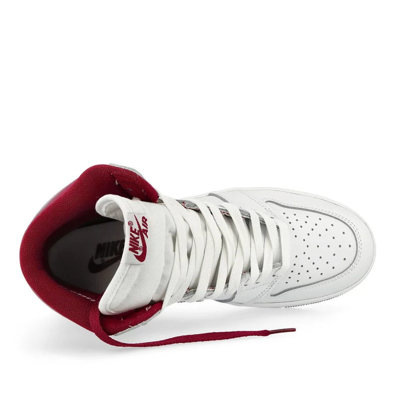Air Jordan 1 High 85