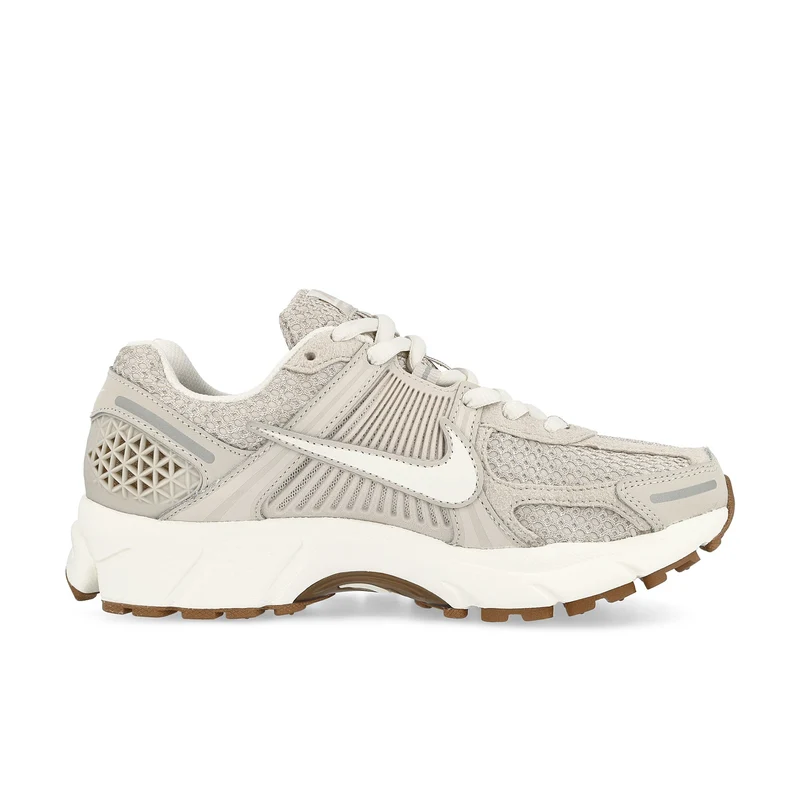 W Zoom Vomero 5