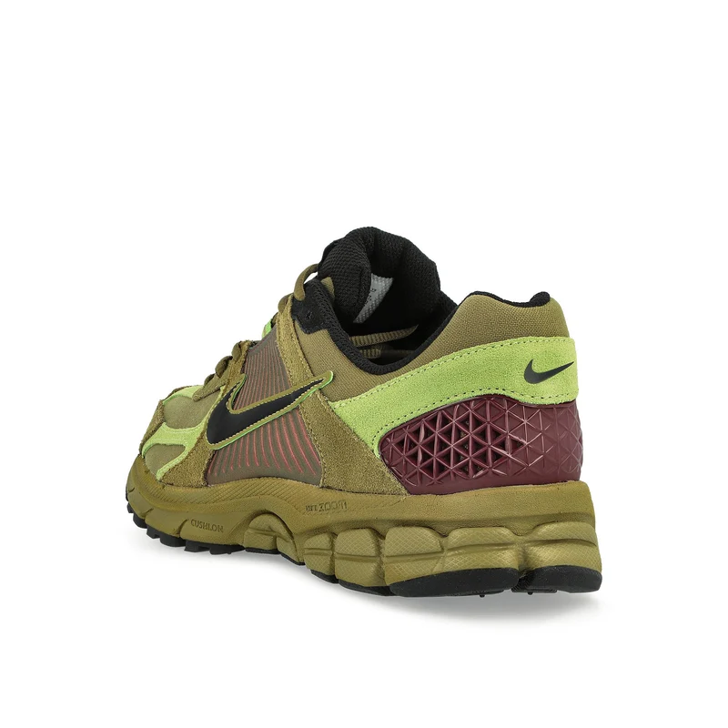 Zoom Vomero 5