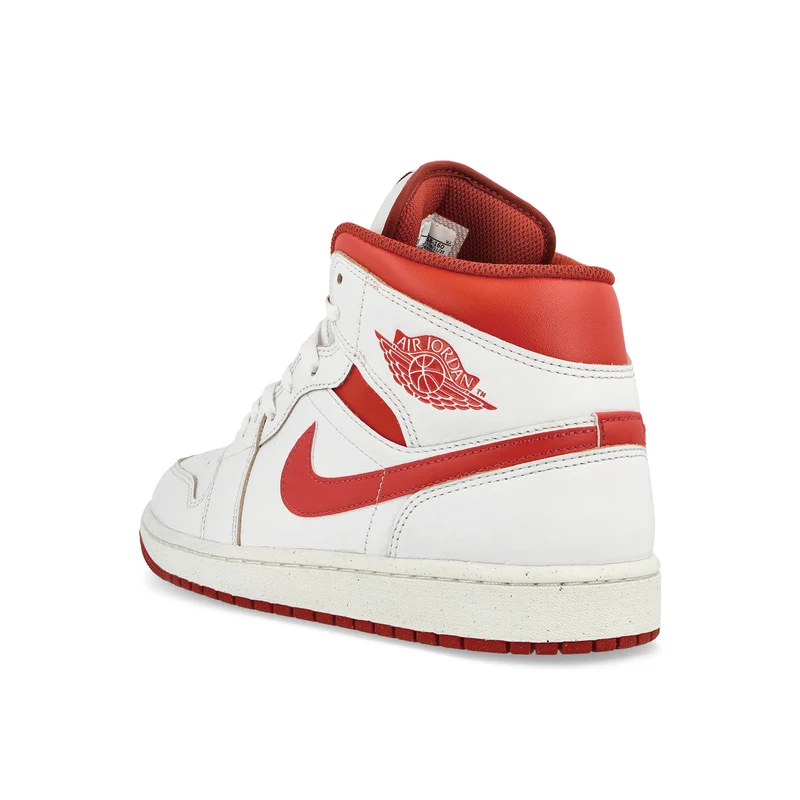 Air Jordan 1 Mid SE