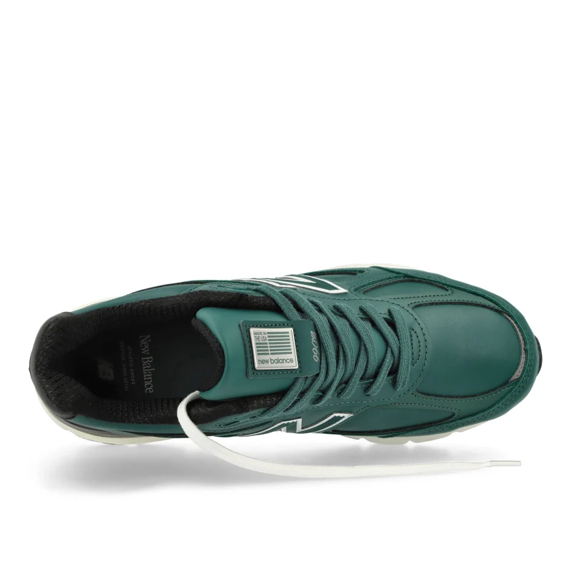 U990TW4