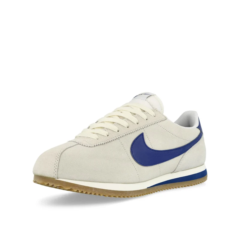 W Cortez