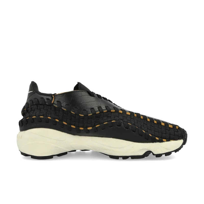 W Air Footscape Woven Premium