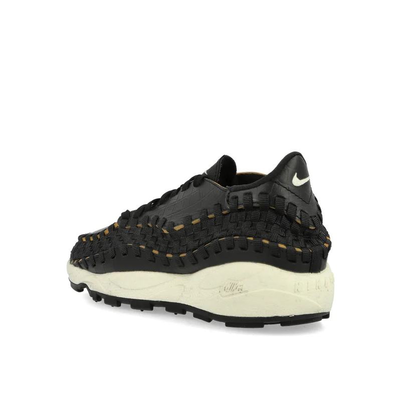W Air Footscape Woven Premium