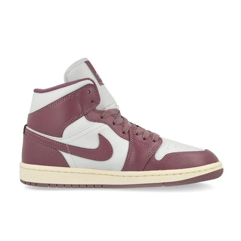 Wmns Air Jordan 1 Mid