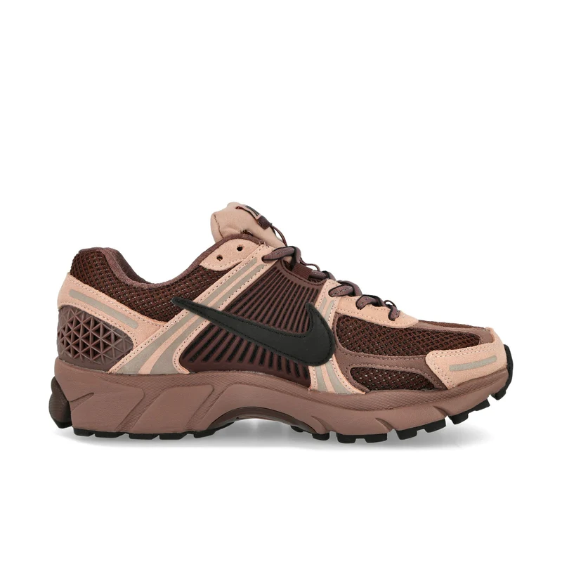 W Zoom Vomero 5