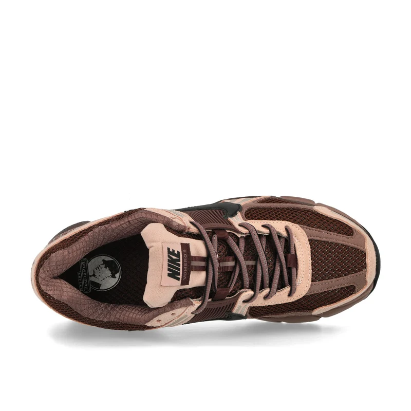 W Zoom Vomero 5