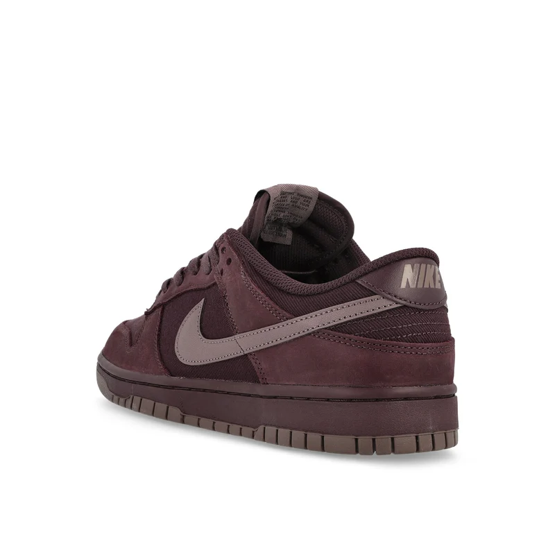 Dunk Low Retro Premium