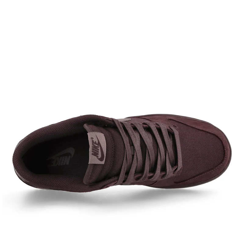 Dunk Low Retro Premium