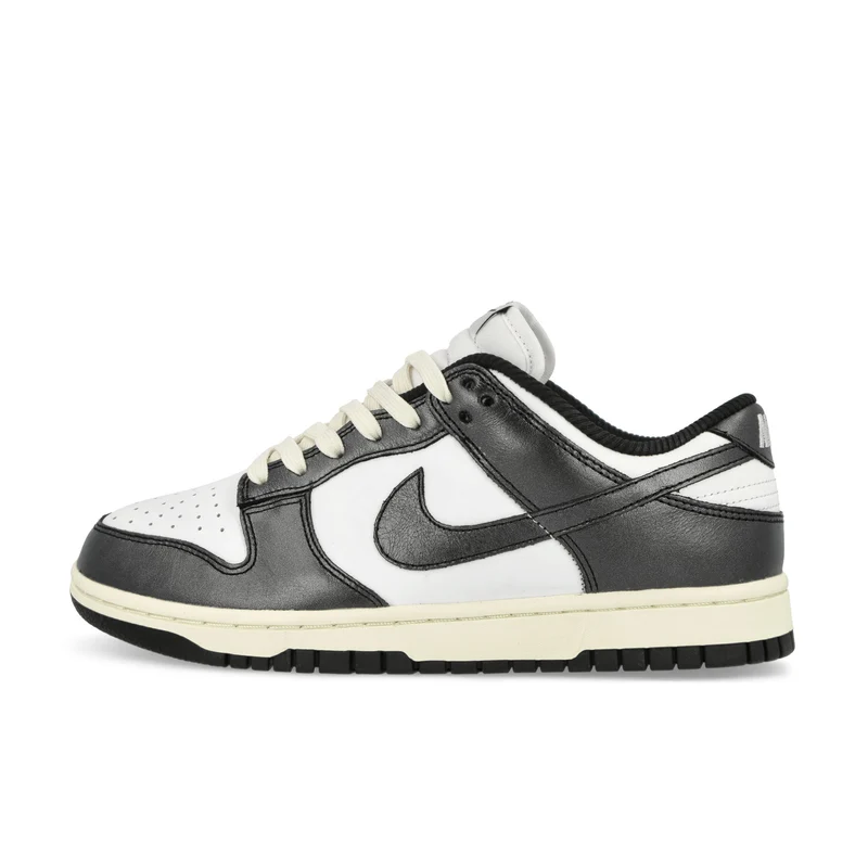 W Dunk Low Premium