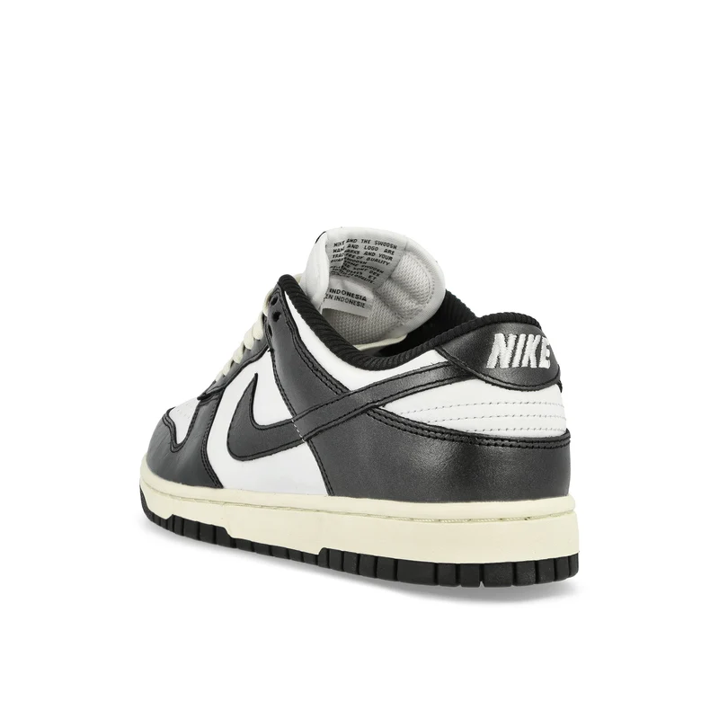 W Dunk Low Premium