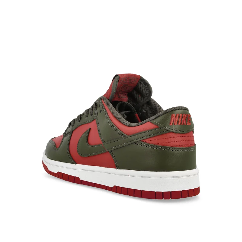 Dunk Low Retro