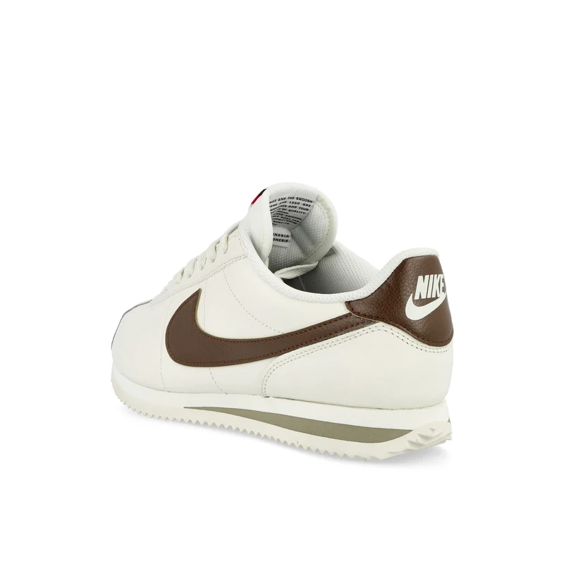W Cortez