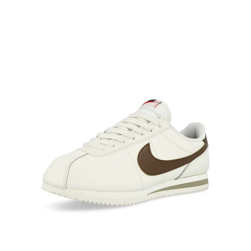 W Cortez