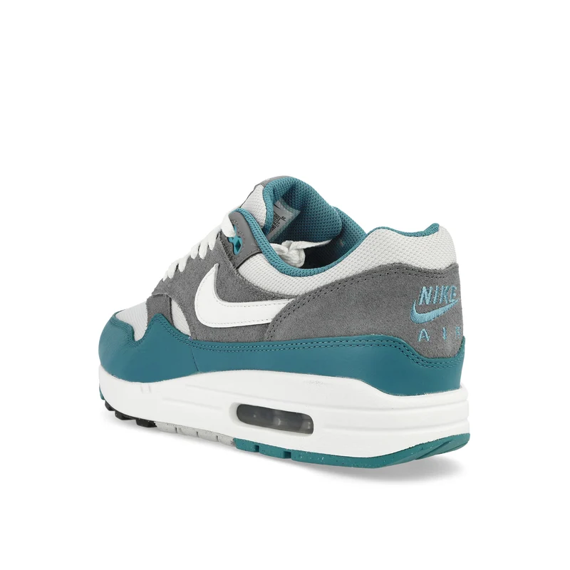 Air Max 1 SC