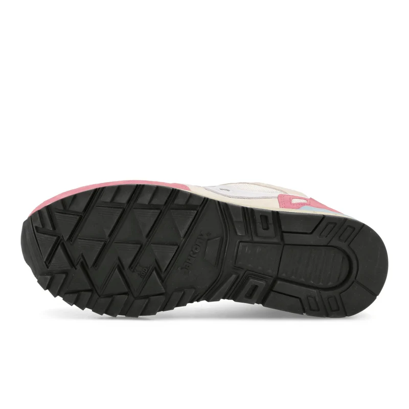 wmns shadow 5000